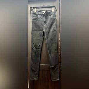 H&M Women’s Black Skinny Jeans Size 8
